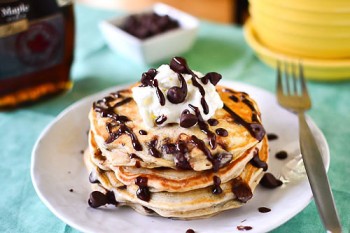 Banana Chocolate Chip Pancakes