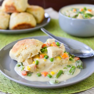 Creamy Garlic Chicken and Buttermilk Biscuits