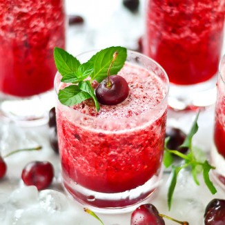 Thirsty Thursdays: Frozen Cherry Lemonade